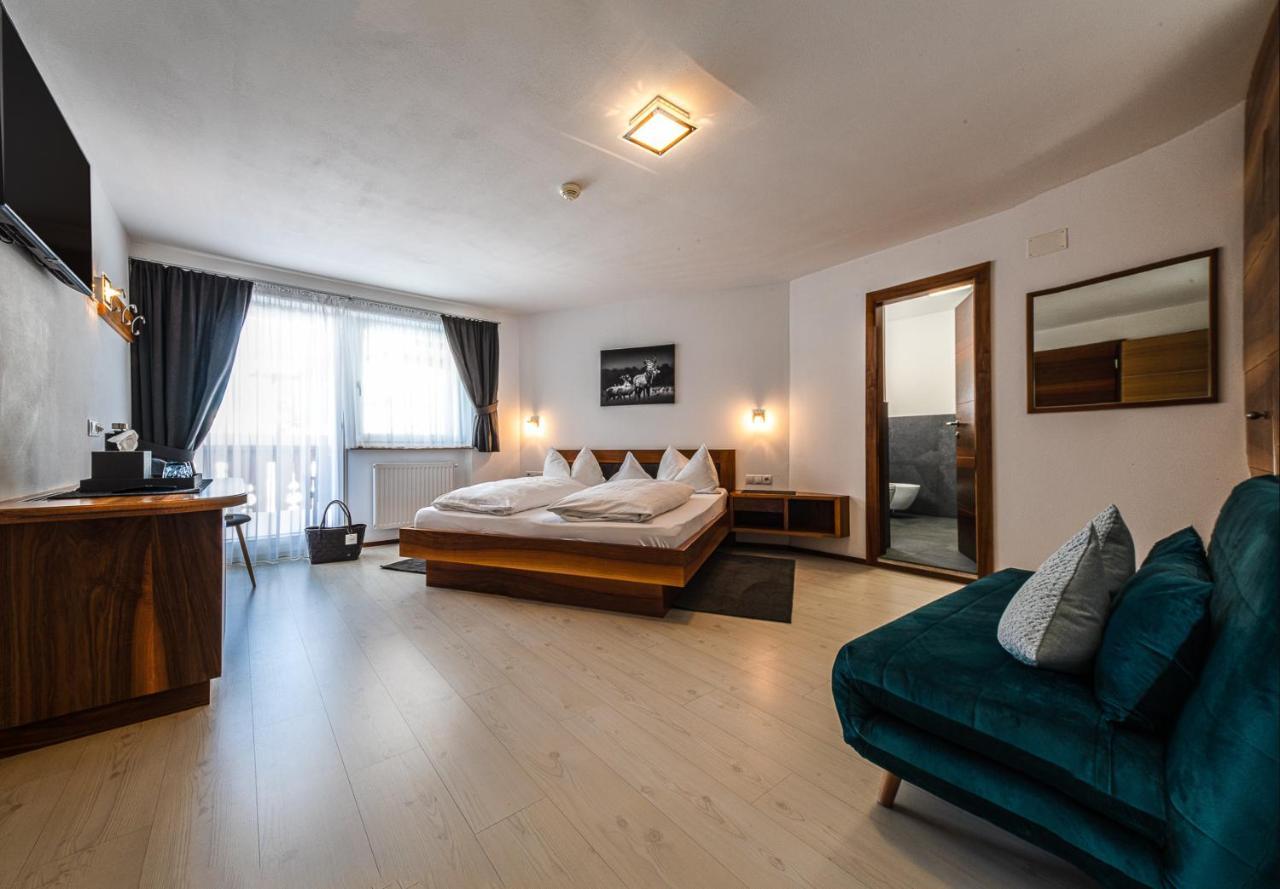 Apartments Sunela Selva di Val Gardena Ngoại thất bức ảnh