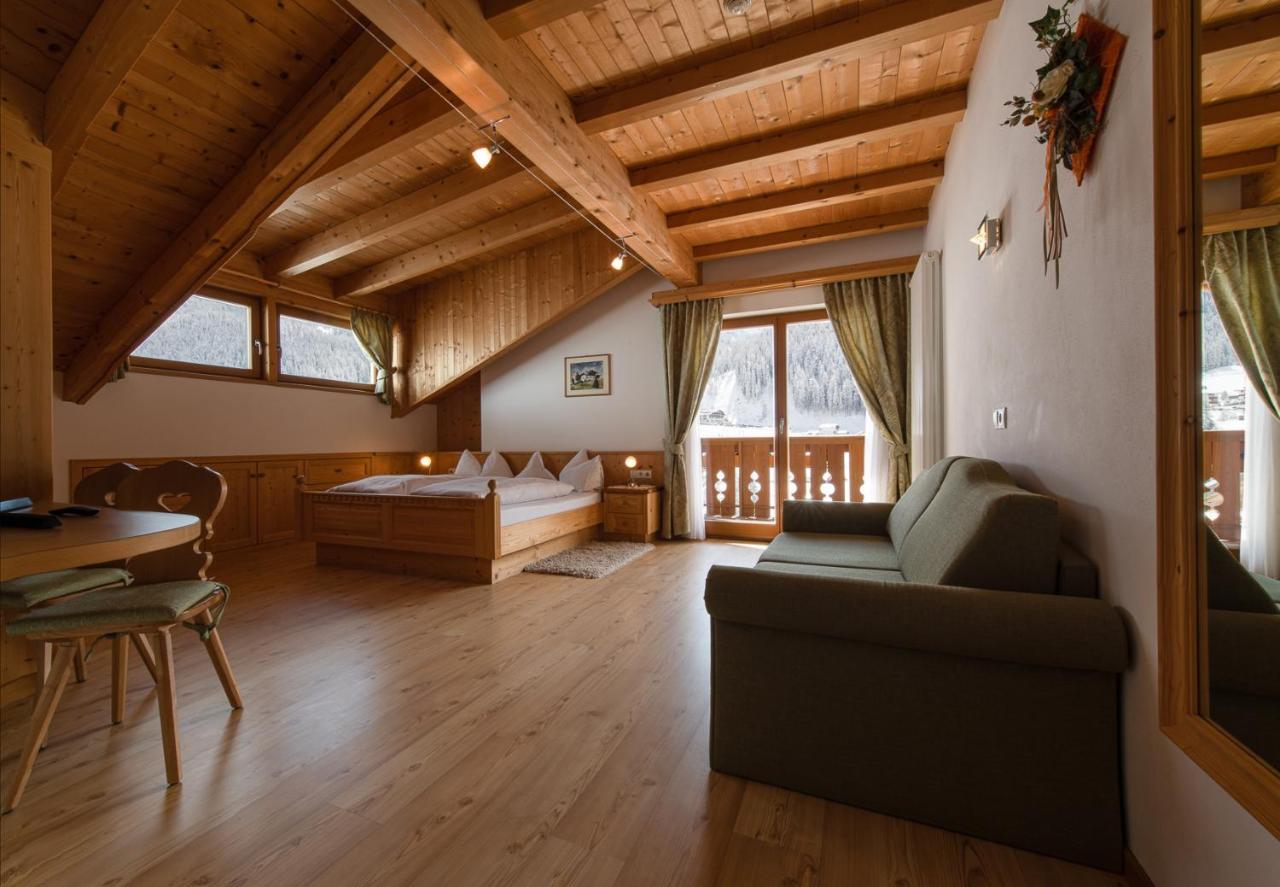 Apartments Sunela Selva di Val Gardena Ngoại thất bức ảnh