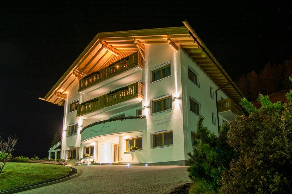 Apartments Sunela Selva di Val Gardena Ngoại thất bức ảnh