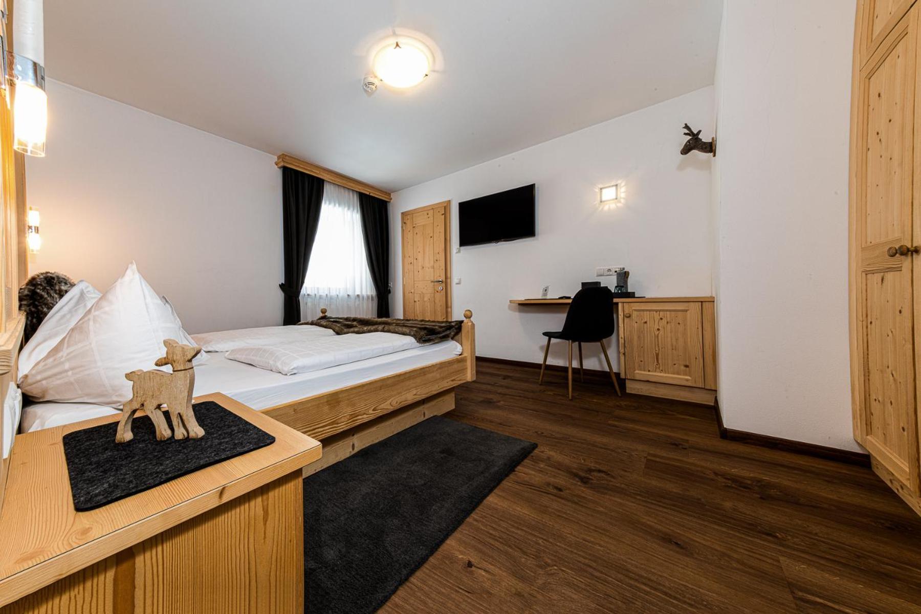 Apartments Sunela Selva di Val Gardena Ngoại thất bức ảnh
