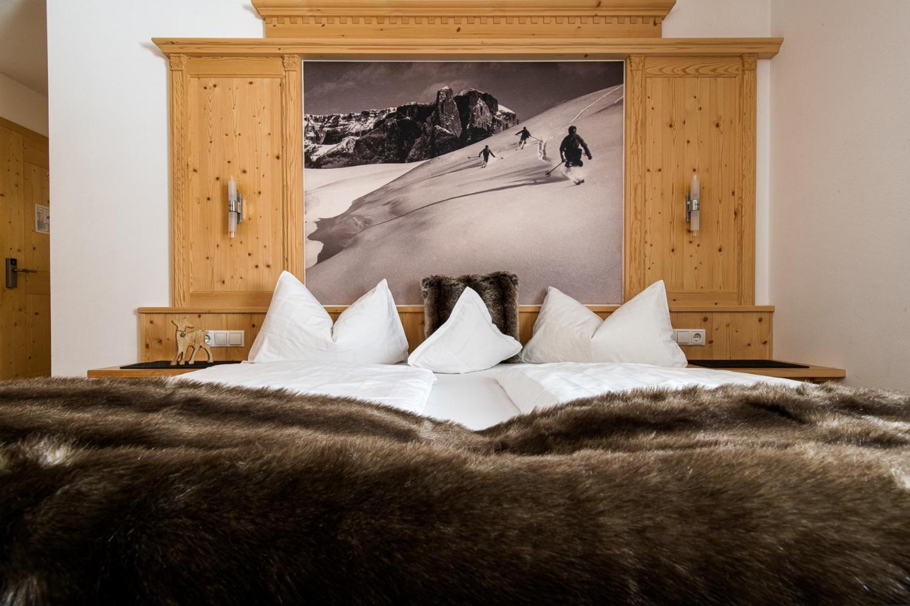 Apartments Sunela Selva di Val Gardena Ngoại thất bức ảnh