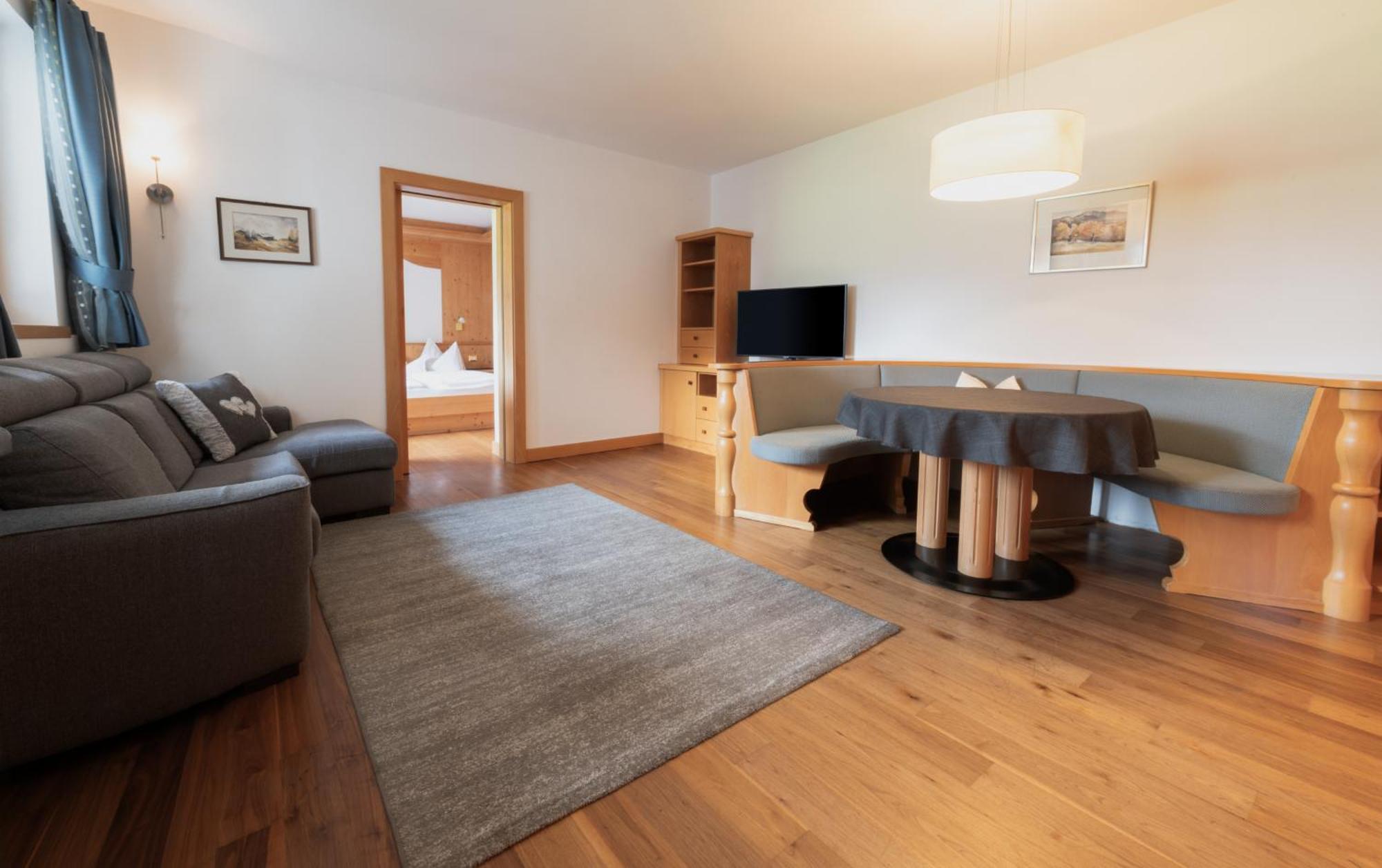 Apartments Sunela Selva di Val Gardena Ngoại thất bức ảnh