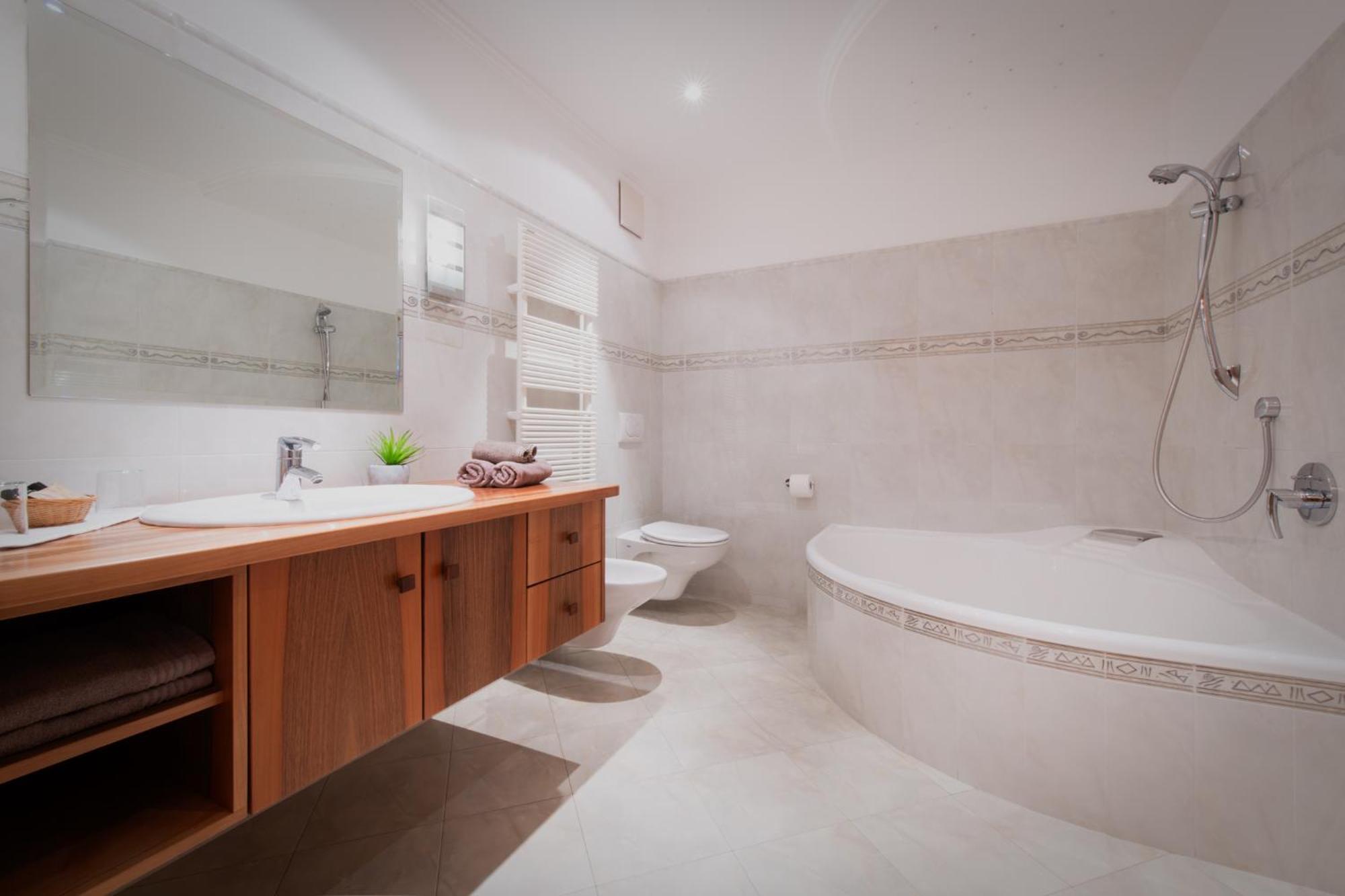 Apartments Sunela Selva di Val Gardena Ngoại thất bức ảnh