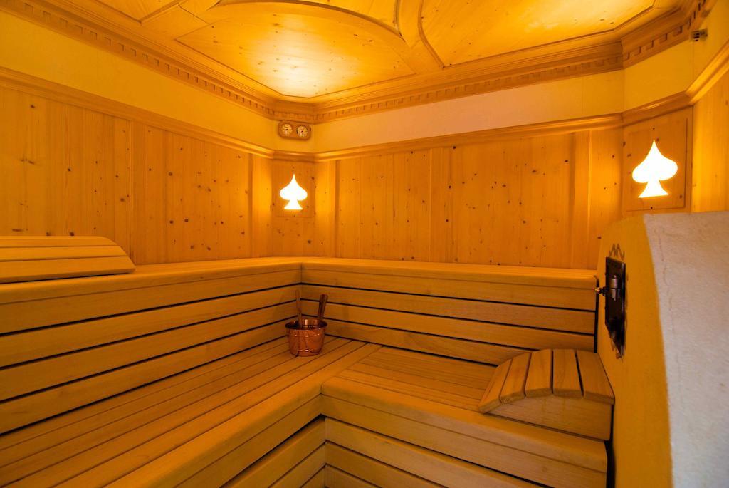 Apartments Sunela Selva di Val Gardena Ngoại thất bức ảnh